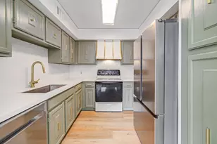 11002 Hammerly Blvd, Houston, TX 77043 - Photo 9
