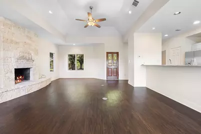 1609 Clubhouse Hill Drive, Spicewood, TX 78669 - Photo 9