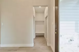 43 Silver Lks Dr, Huntsville, TX 77340 - Photo 11