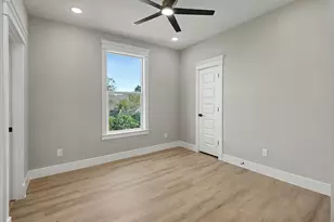 5000 Higgins St, Houston, TX 77033 - Photo 21