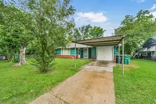 6627 Maybank Dr, Houston, TX 77055 - Photo 1