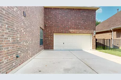 18814 Cove Vista Lane, Cypress, TX 77433 - Photo 41