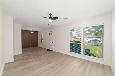 714 E 43rd Street, Houston, TX 77022 - Photo 3