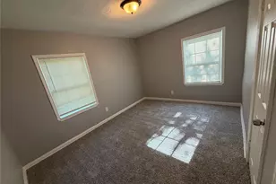 6018 Beldart St, Houston, TX 77033 - Photo 11