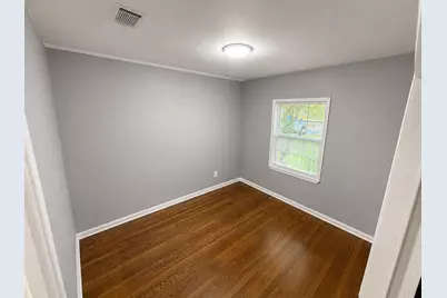 6018 Beldart Street, Houston, TX 77033 - Photo 5