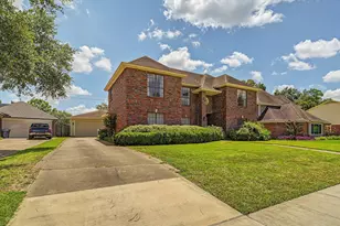410 Crestwood Dr, El Lago, TX 77586 - Photo 1