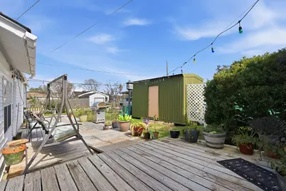 1406 W 6th Street, Freeport, TX 77541 - Photo 23