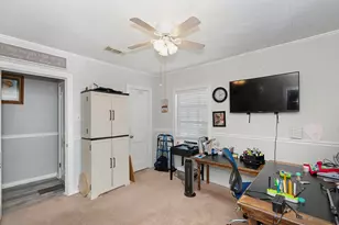 1406 W 6th St, Freeport, TX 77541 - Photo 15