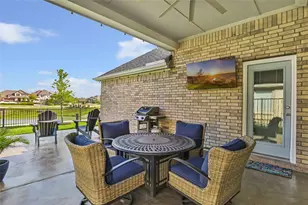 2819 Arbor Edge Crossing, La Marque, TX 77568 - Photo 5