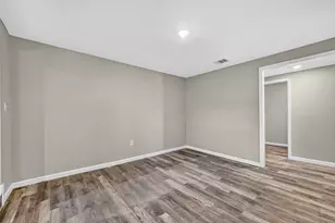 7938 Glenvista St, Houston, TX 77061 - Photo 23