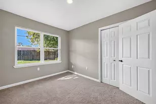 7938 Glenvista St, Houston, TX 77061 - Photo 43