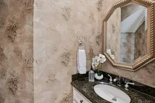 2 Wilmington Ct, Sugar Land, TX 77479 - Photo 25