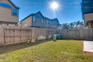 20 Cheswood Manor Court, The Woodlands, TX 77382 - Photo 23