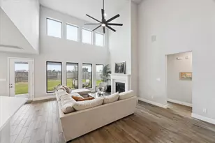 9951 Chapman Trl, Manvel, TX 77578 - Photo 11