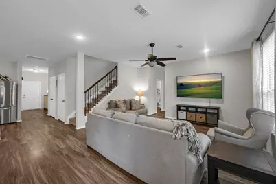 2215 Timberland Country Court, Conroe, TX 77304 - Photo 9