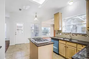 1827 Senca Springs Ct, Katy, TX 77450 - Photo 11