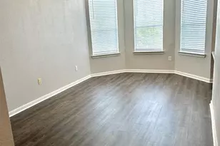 7575 Kirby Dr, Houston, TX 77030 - Photo 11