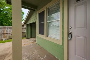 1210 Avenue E, Rosenberg, TX 77471 - Photo 5