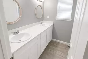 553 Cane River Ln, Conroe, TX 77302 - Photo 25