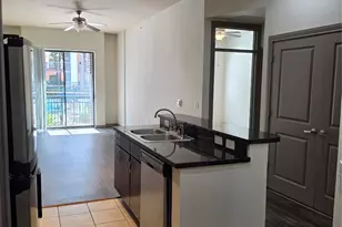 3616 Richmond, Houston, TX 77046 - Photo 3