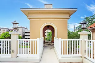 2203 Dorrington St, Houston, TX 77030 - Photo 17