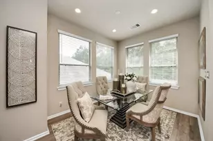 243 S Spotted Fern Dr, Montgomery, TX 77316 - Photo 5