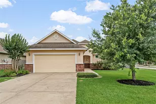 11731 Diamond Ct, Mont Belvieu, TX 77535 - Photo 1