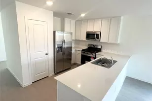 16477 Blossom Grv Dr, Conroe, TX 77303 - Photo 3