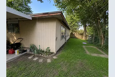 10418 Alta Loma Way, Houston, TX 77075 - Photo 17