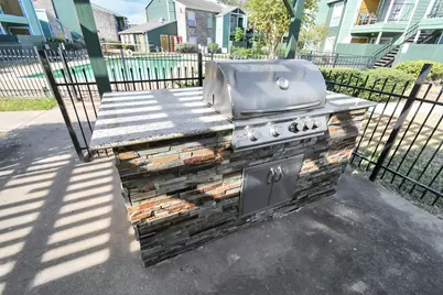 7700 W Airport Boulevard #1303, Houston, TX 77071 - Photo 37