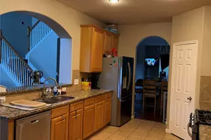 2311 Diamond Springs Dr, Pearland, TX 77584 - Photo 5