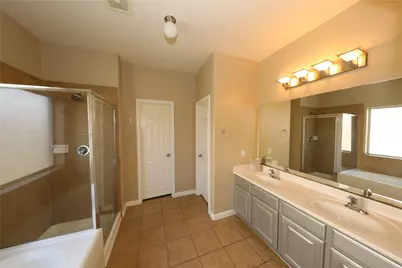 2311 Diamond Springs Drive, Pearland, TX 77584 - Photo 25