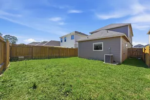 24714 Thornbluff Briar Trl, Houston, TX 77336 - Photo 29