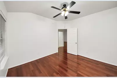 2412 Appian Way, Pearland, TX 77584 - Photo 9