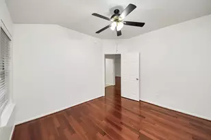 2412 Appian Way, Pearland, TX 77584 - Photo 9