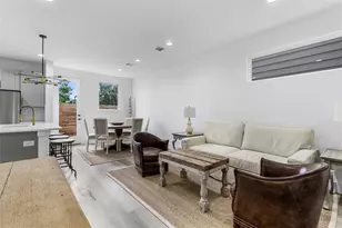 4606 Crown Grove Ln, Houston, TX 77018 - Photo 5