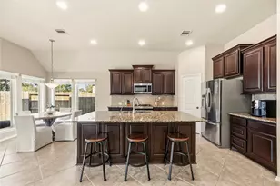 16307 Open Sea Dr, Houston, TX 77044 - Photo 9