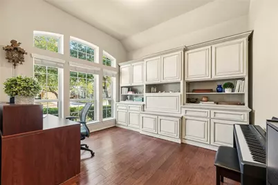 16307 Open Sea Drive, Houston, TX 77044 - Photo 5
