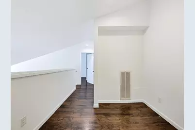 9548 Pagewood Lane #9548, Houston, TX 77063 - Photo 13