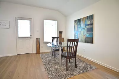 4033 Bronco Station Lane, League City, TX 77573 - Photo 9