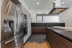 1605 Welch St, Houston, TX 77006 - Photo 9