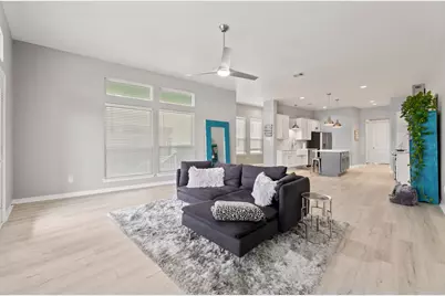 709 N Bayshore Drive, La Porte, TX 77571 - Photo 7