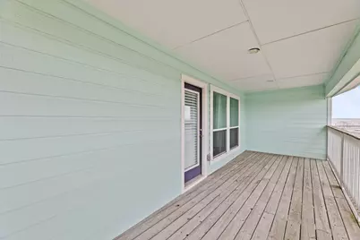 709 N Bayshore Drive, La Porte, TX 77571 - Photo 43