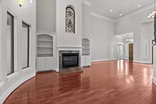 205 Del Monte Dr, Friendswood, TX 77546 - Photo 11