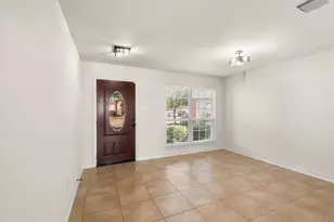 13906 Tinsley Ct, Houston, TX 77014 - Photo 9