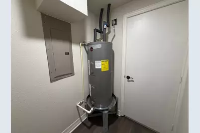 1010 15th Avenue N, Texas City, TX 77590 - Photo 7