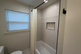 1010 15th Ave N, Texas City, TX 77590 - Photo 19