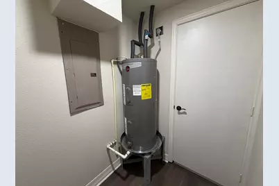 1010 15th Avenue N, Texas City, TX 77590 - Photo 7