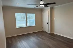 1010 15th Ave N, Texas City, TX 77590 - Photo 3