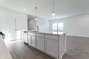 714 Stagecoach Dr, Dayton, TX 77535 - Photo 11